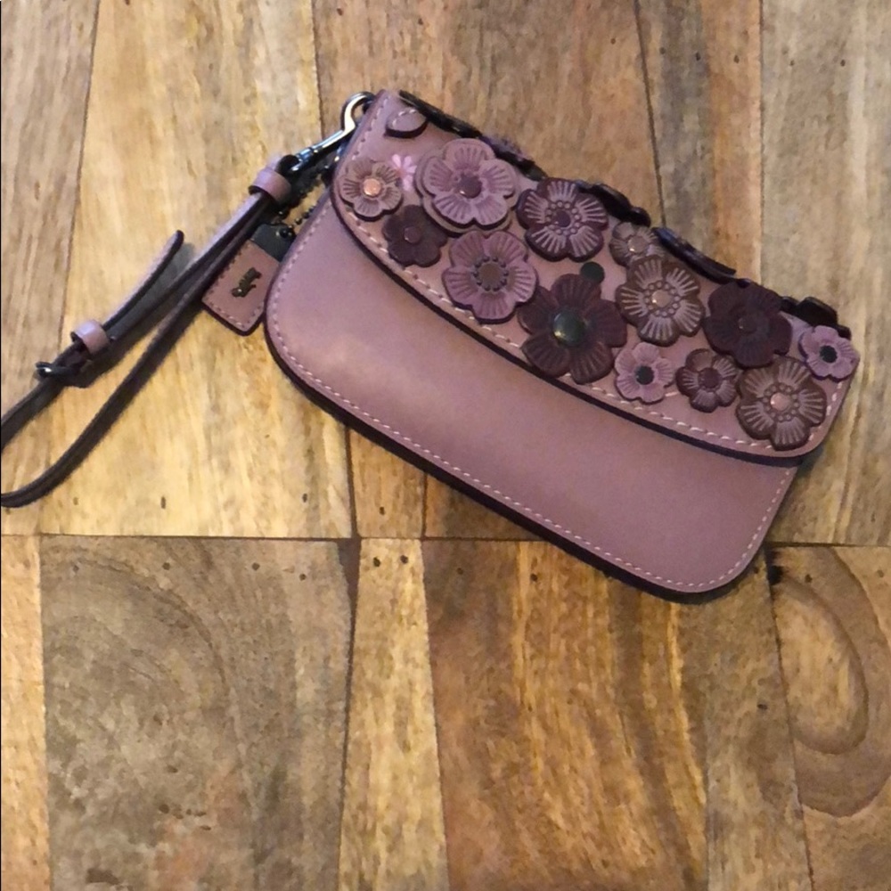 1941  Coach Floral Wristlet
